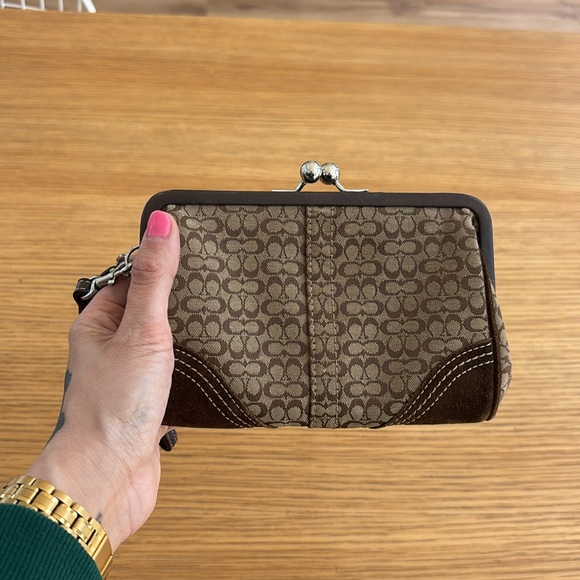 Coach Brown Kisslock Wristlet - Picture 8 of 10